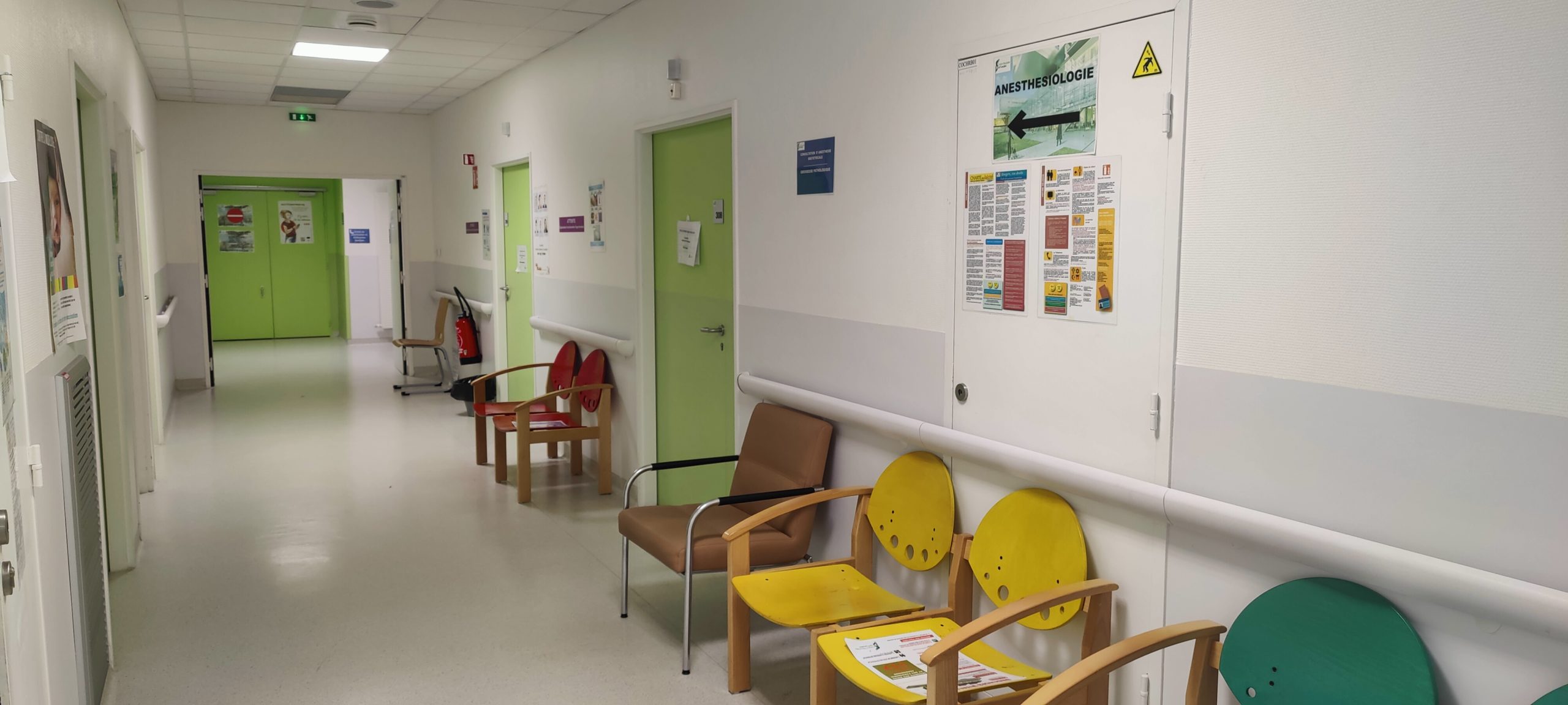 Salle d'attente anesthésiologie au CHSF